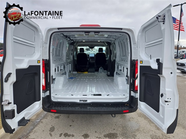 Vehicle image 51 of 64