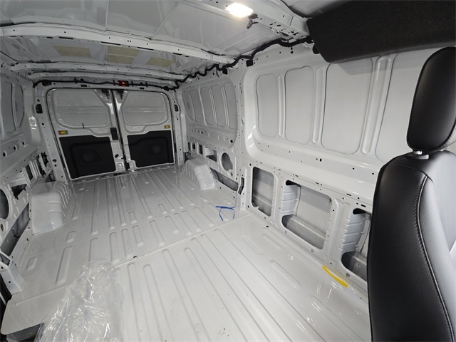 Vehicle image 50 of 64