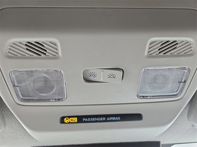 Vehicle image 19 of 64