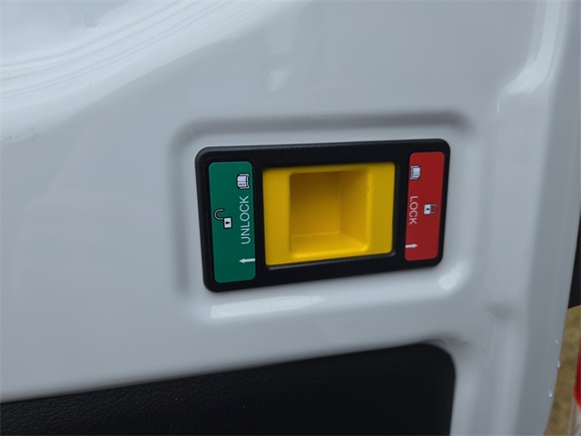 Vehicle image 40 of 64