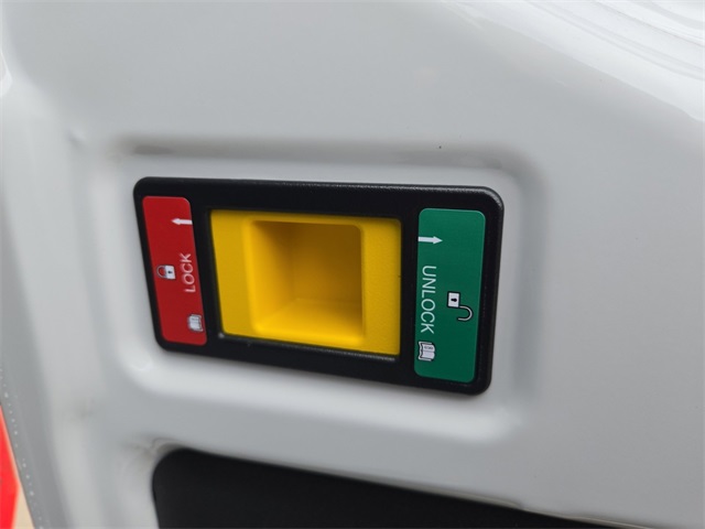Vehicle image 43 of 64