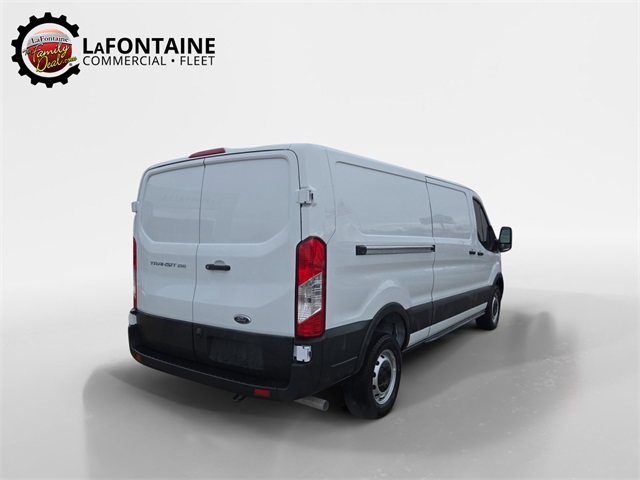 Vehicle image 5 of 64