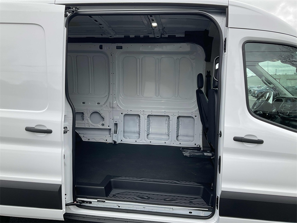 2024 Ford Transit Base Image 14 of 26