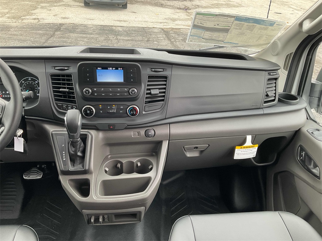 2024 Ford Transit Base Image 17 of 26