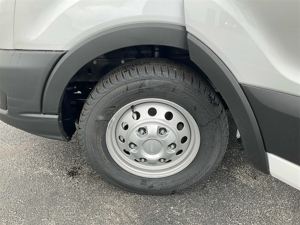 2024 Ford Transit Base Image 12 of 26