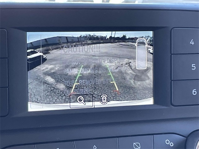 Vehicle image 10 of 28