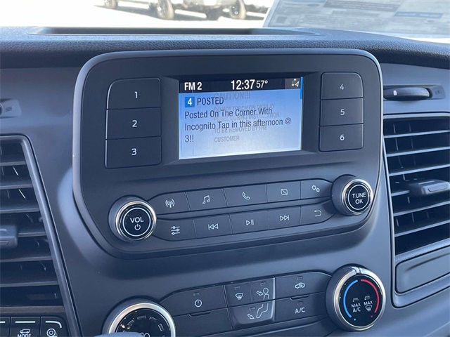 Vehicle image 8 of 28