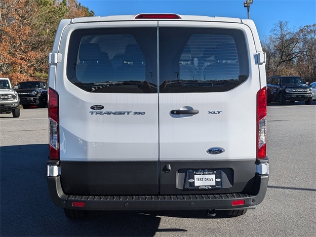 Vehicle image 6 of 27
