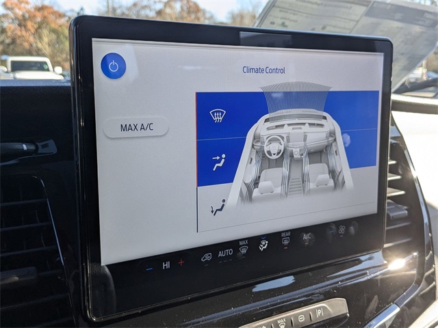 Vehicle image 13 of 27