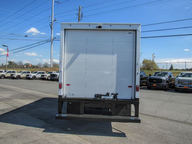 Vehicle image 6 of 17