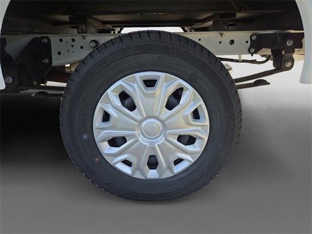 Vehicle image 19 of 64