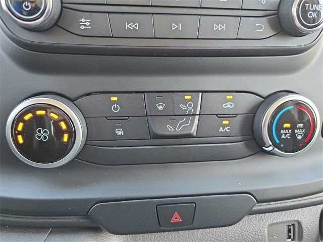 Vehicle image 47 of 64