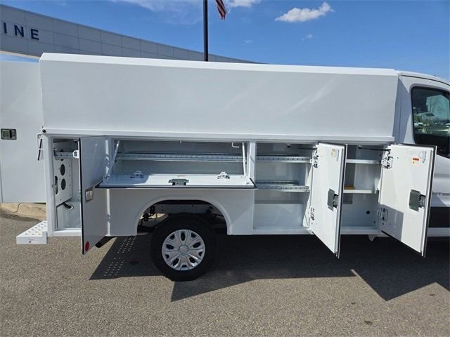Vehicle image 45 of 64