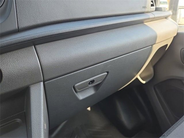 Vehicle image 60 of 64