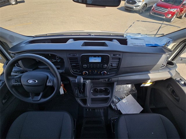 Vehicle image 43 of 64