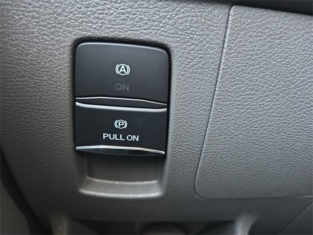 Vehicle image 29 of 64