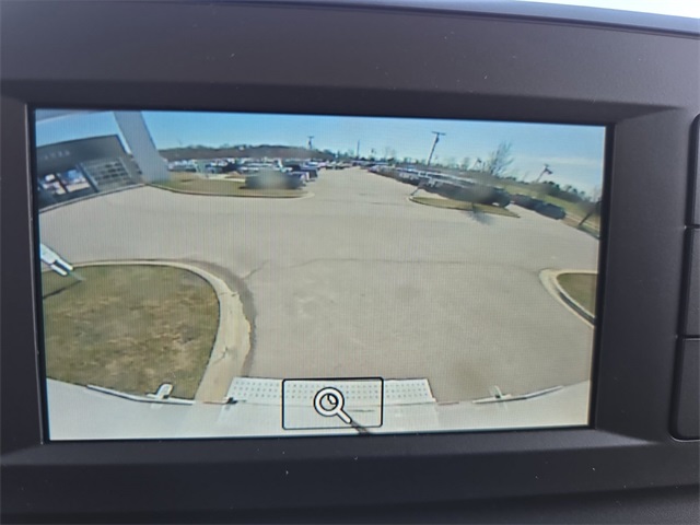 Vehicle image 34 of 64