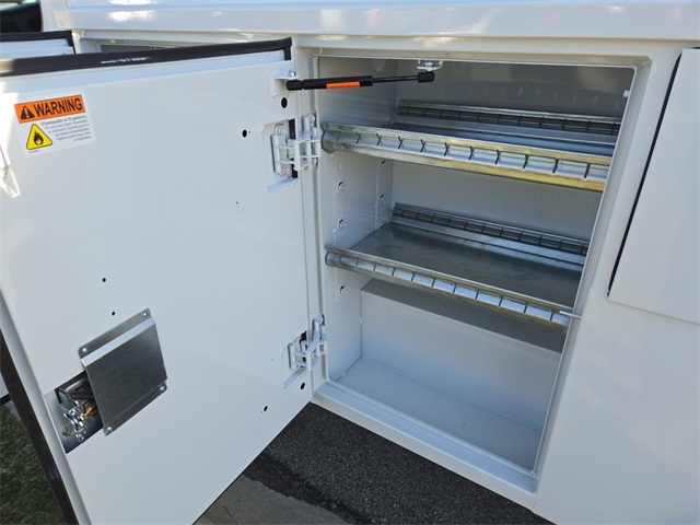 Vehicle image 63 of 64