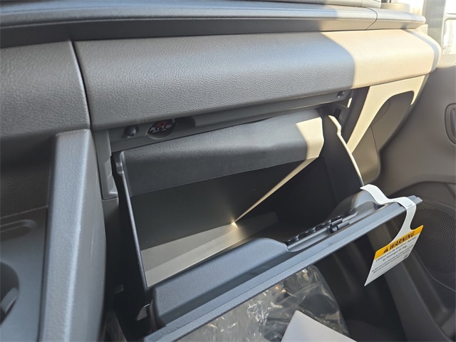 Vehicle image 41 of 64