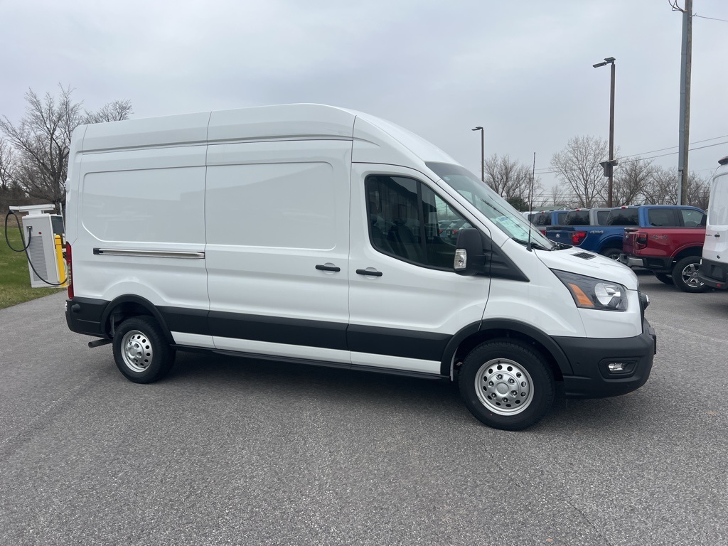 Vehicle image 5 of 20