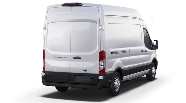 Vehicle image 4 of 8