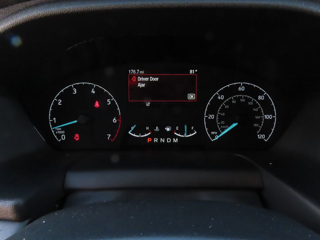 Vehicle image 37 of 61