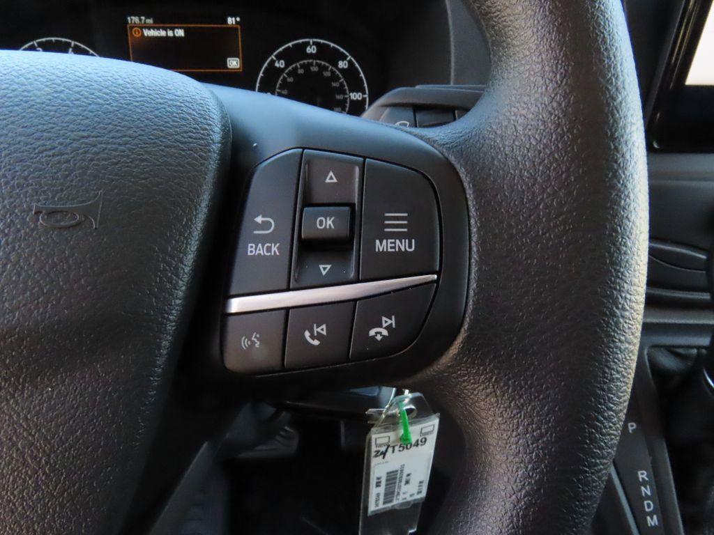 Vehicle image 39 of 61