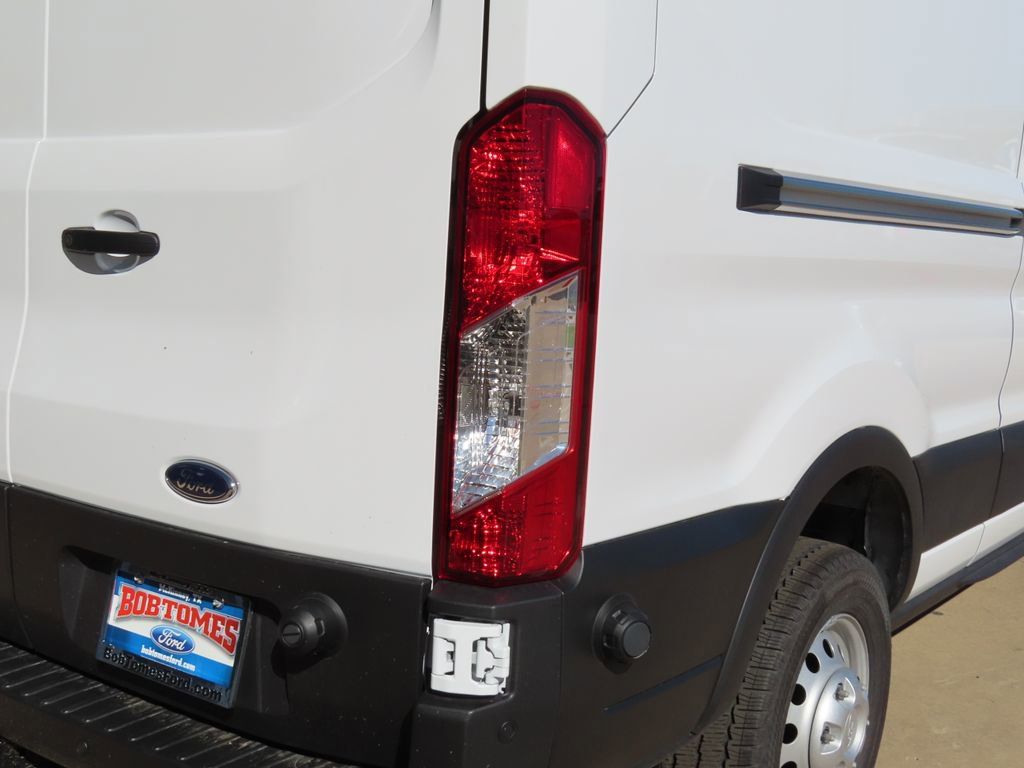 Vehicle image 30 of 61