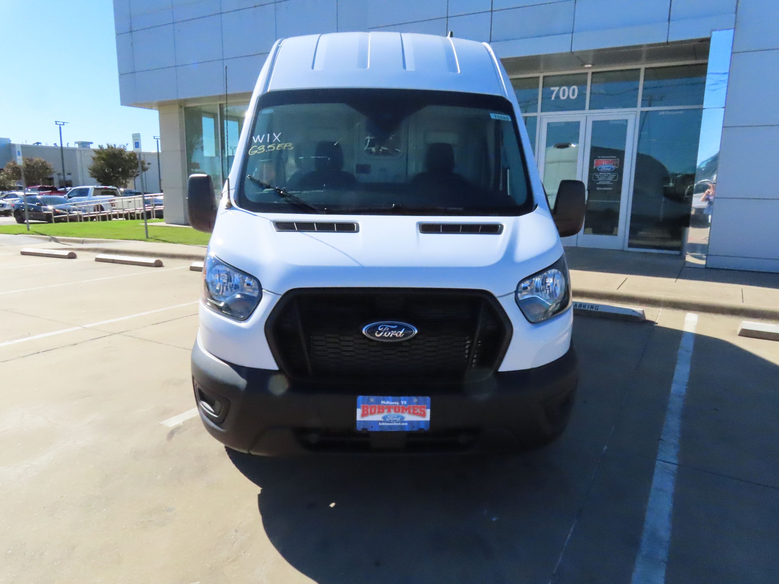 Vehicle image 2 of 43