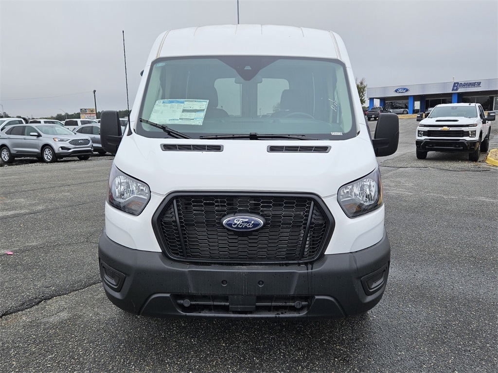 Vehicle image 2 of 29