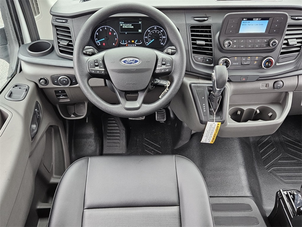Vehicle image 12 of 29