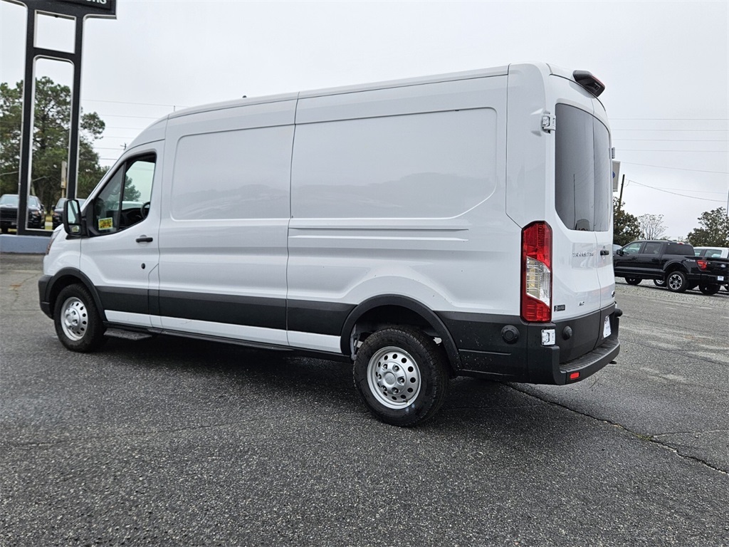 Vehicle image 6 of 29