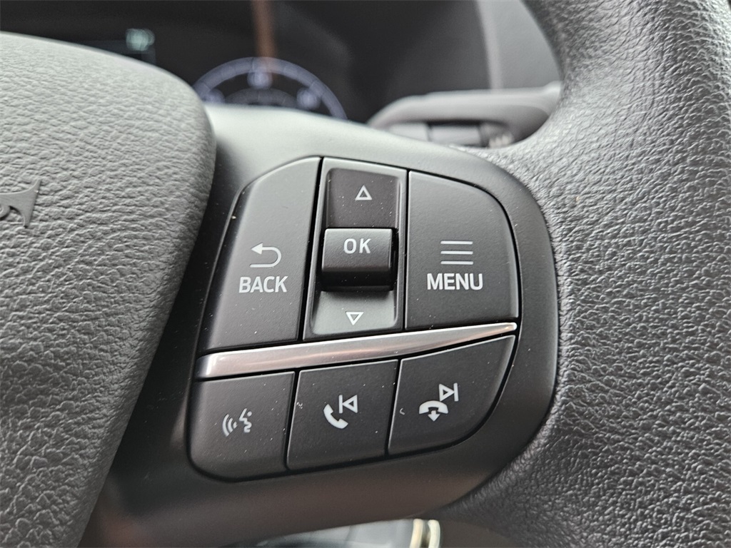 Vehicle image 20 of 29