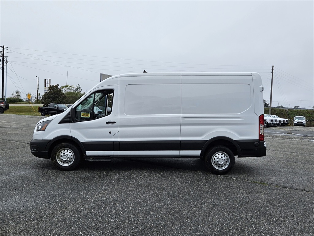 Vehicle image 7 of 29