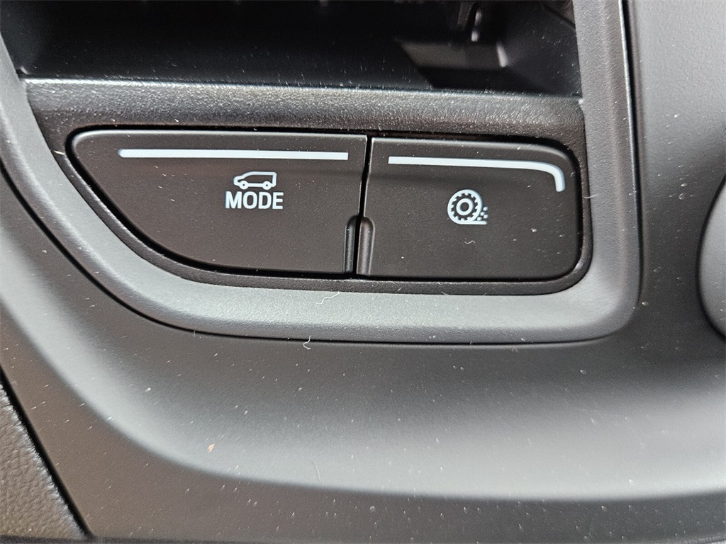 Vehicle image 19 of 29