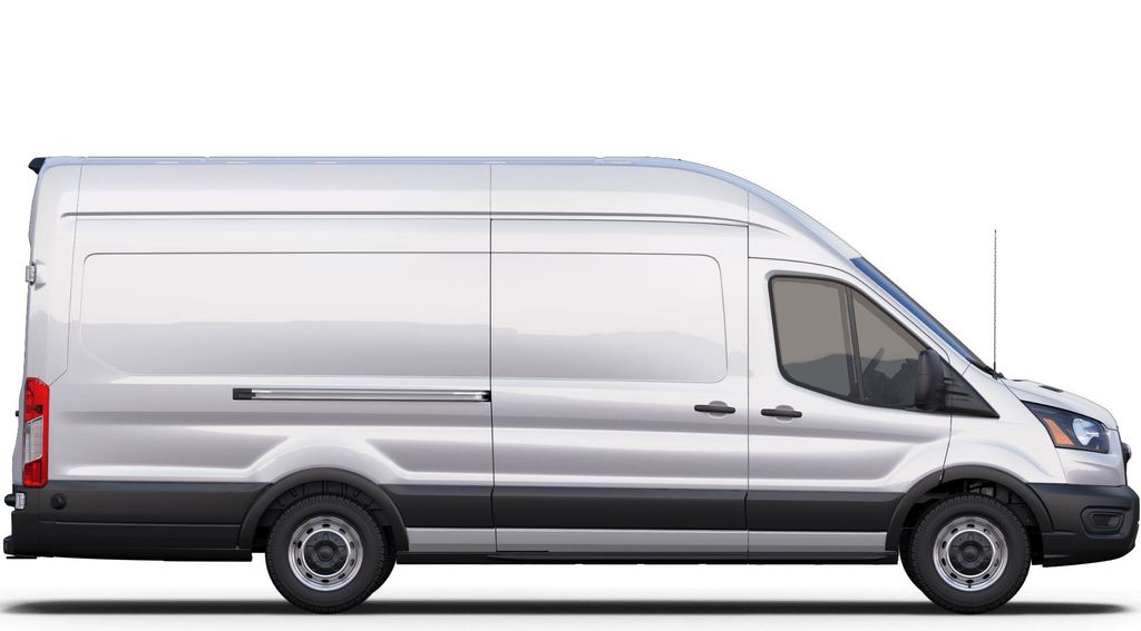 Vehicle image 3 of 8
