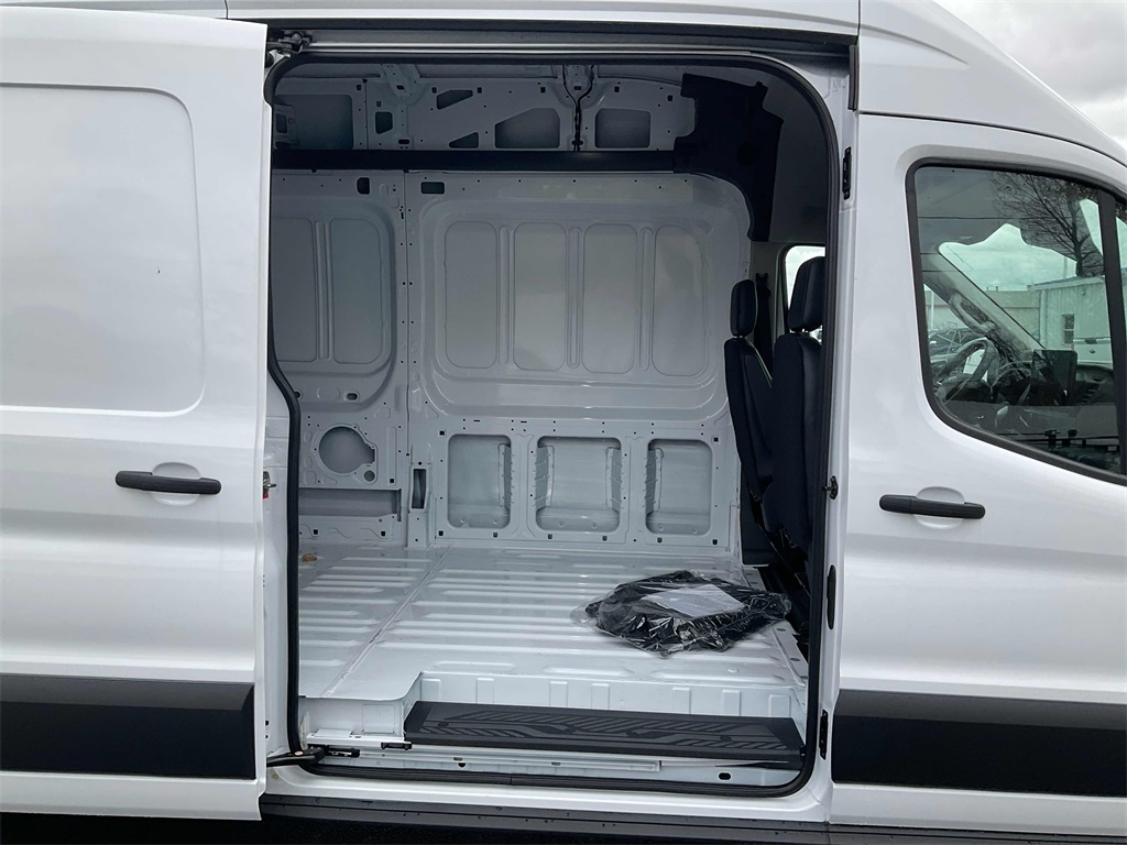 2024 Ford Transit Base Image 23 of 26