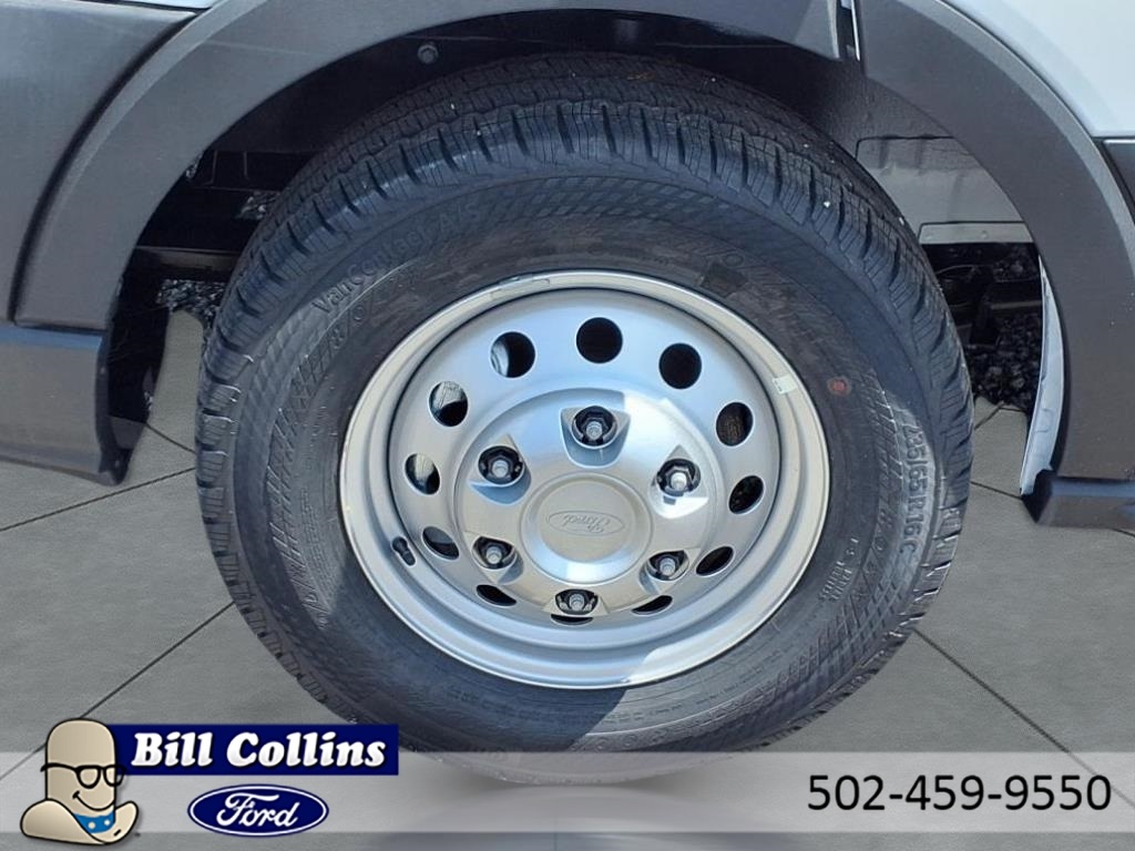 2024 Ford Transit Base Image 8 of 27