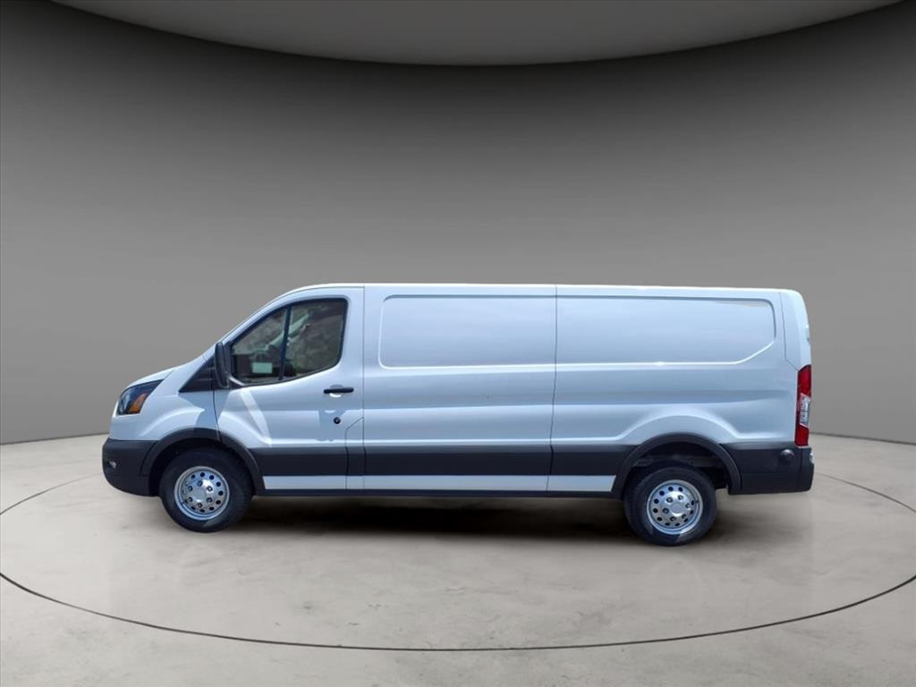 2024 Ford Transit Base Image 7 of 27