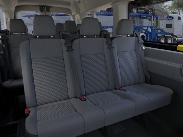 Vehicle image 11 of 22