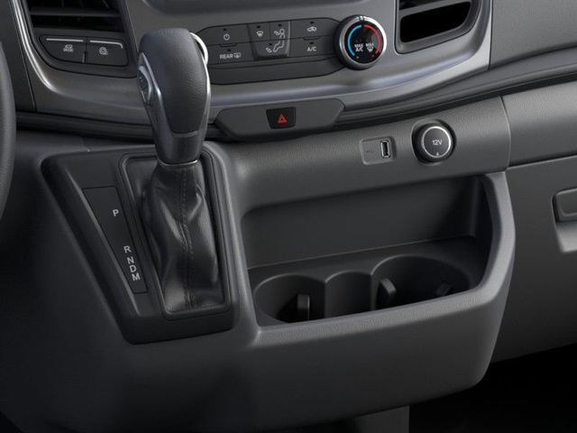 Vehicle image 15 of 22