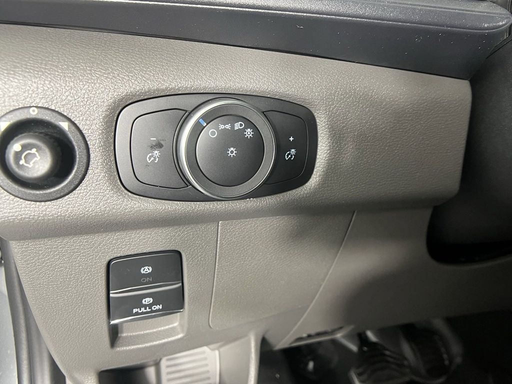 Vehicle image 27 of 27