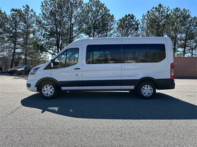 Vehicle image 7 of 29