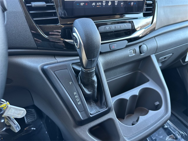 Vehicle image 27 of 29