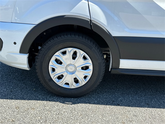 Vehicle image 11 of 29