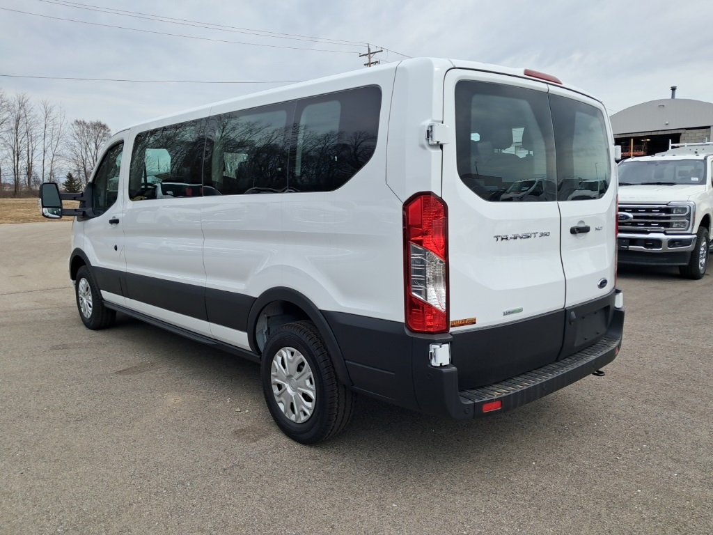 2024 Ford Transit XLT Image 4 of 24