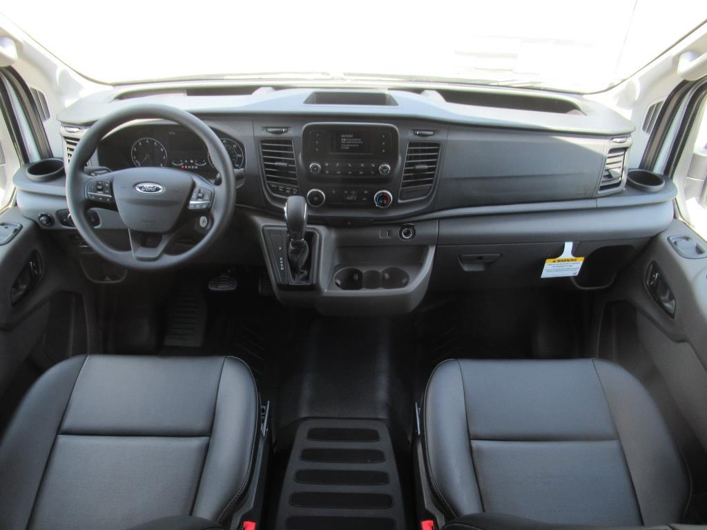 Vehicle image 11 of 26