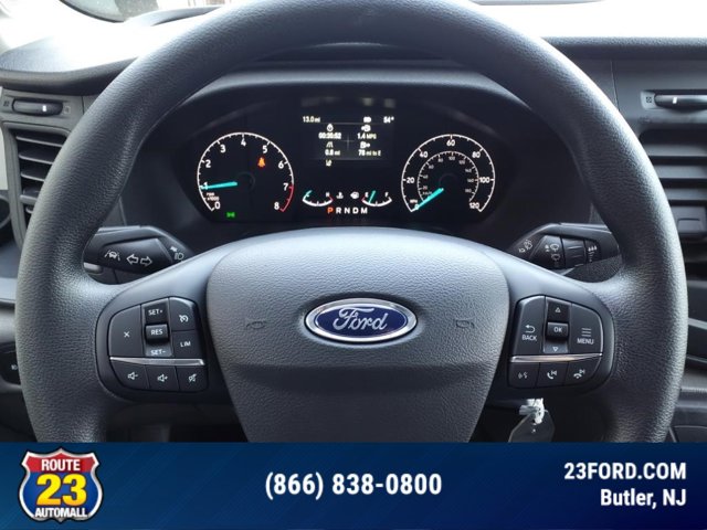 Vehicle image 11 of 15