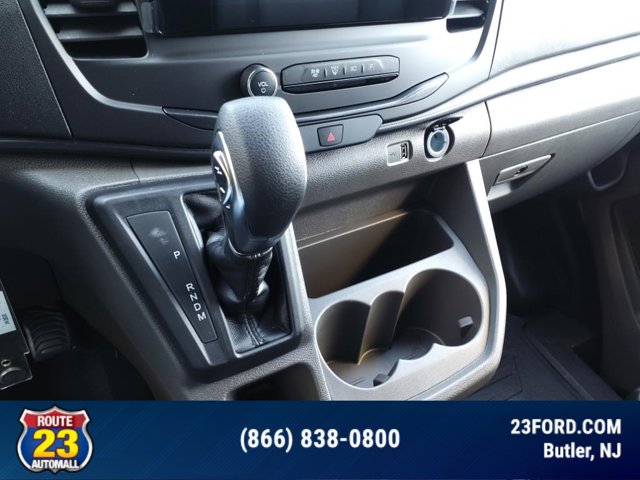 Vehicle image 14 of 15