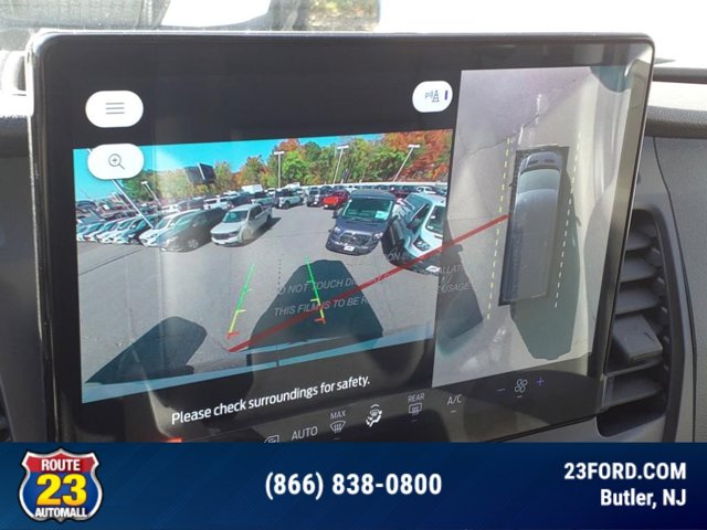 Vehicle image 12 of 13